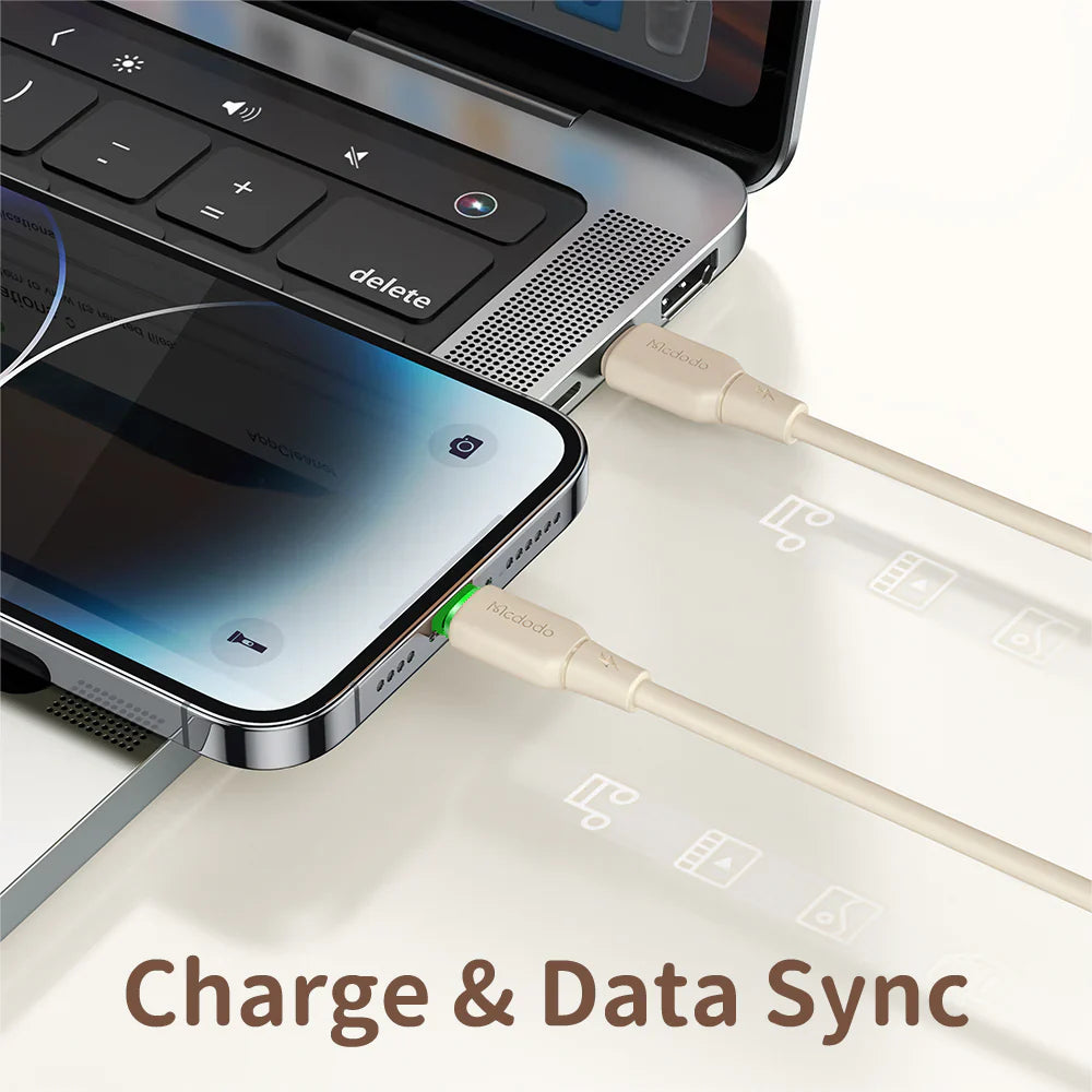 Mcdodo Silicone USB C to Lightning 36W Data Cable with LED 1.2m - كابل بيانات من السيليكون تايب سي إلى لايتننج 36واط مع ليد بطول 1.2 متر من مكدودو