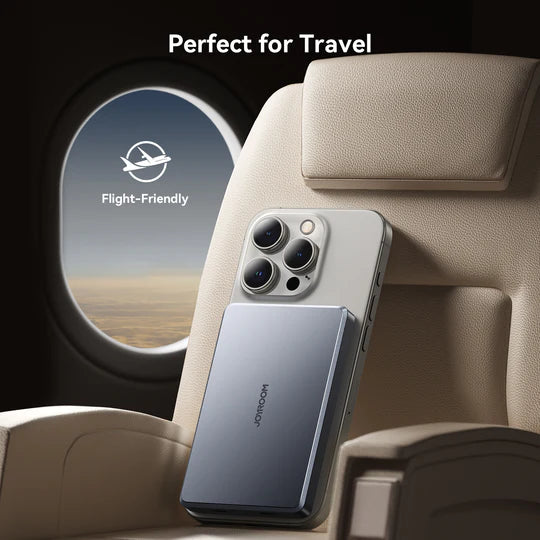 باور بانك جويرووم مغناطيسي فائق النحافة بسعة 10,000 مللي امبير وبقدرة شحن 20 واط - رمادي | JOYROOM JR-PBM08 Ultra Slim Metal Magnetic Wireless Power Bank 20W 10000mAh – Gray