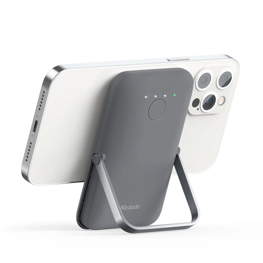 Mcdodo Magnetic PD 20W Power Bank 5000mAh - باور بانك سريع الشحن بقدرة 20 واط بسعة 5000ميلي أمبير من مكدودو