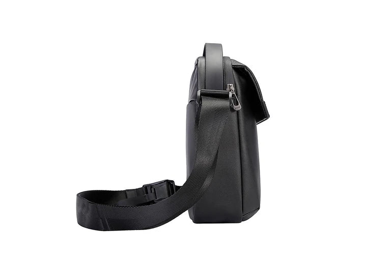 BANGE Crossbody Bag Waterproof Business Bag for Men | حقيبة كتف من بانجي ضد الماء للرجال, بتصميم عملي للرحلات القصيرة