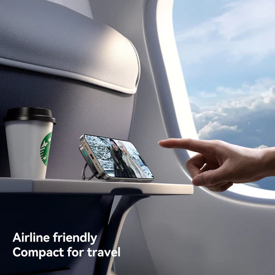 باور بانك جويرووم مغناطيسي لاسلكي QI2 بسعة 10,000 مللي امبير وبقدرة شحن 22.5 واط مع حامل حلقي - اسود | JOYROOM JR-PBM12 22.5W Magnetic Wireless Power Bank with Ring Holder 10000mAh – Black