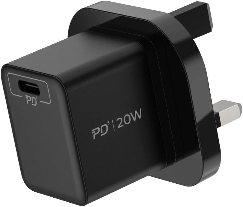 Momax Oneplug 1 port USB-C Fast Charger 20W Mini Charger Travel - شاحن جداري بمنفذ يو اس بي سي وقدرة 20واط