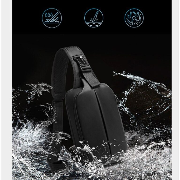 Bange Wolux Multi Compartment Water-Resistant Sling Bag - Black | حقيبة متعددة الجيوب مقاومة للماء من بانج - اسود