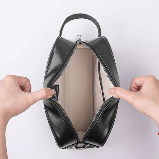 حقيبة ويوو فانتوم بقفل بصمة ذكية | WiWU Phantom Fingerprint Lock Pouch