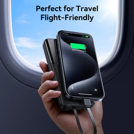 باور بانك جويرووم بسعة 10,000 مللي امبير وبقدرة شحن 22.5 واط مع شاشة رقمية وكيبل تايب سي ولايتننغ مدمجين - اسود | JOYROOM JR-PBF19 10000mAh 22.5W Powerbank with Digital Display and Dual Cables – Black