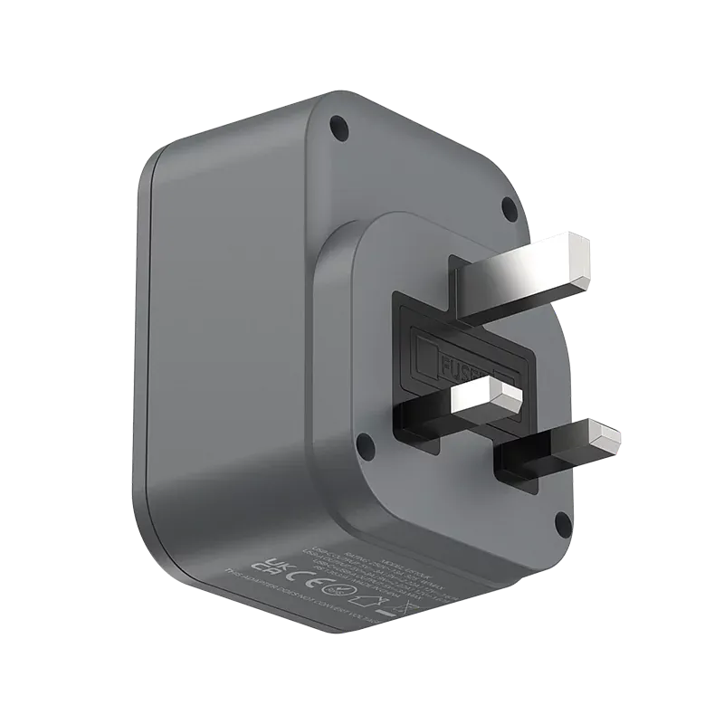 Momax ONEPLUG Extension Socket With USB Space - شاحن جداري بقوة 20 واط مع يو اس بي من موماكس