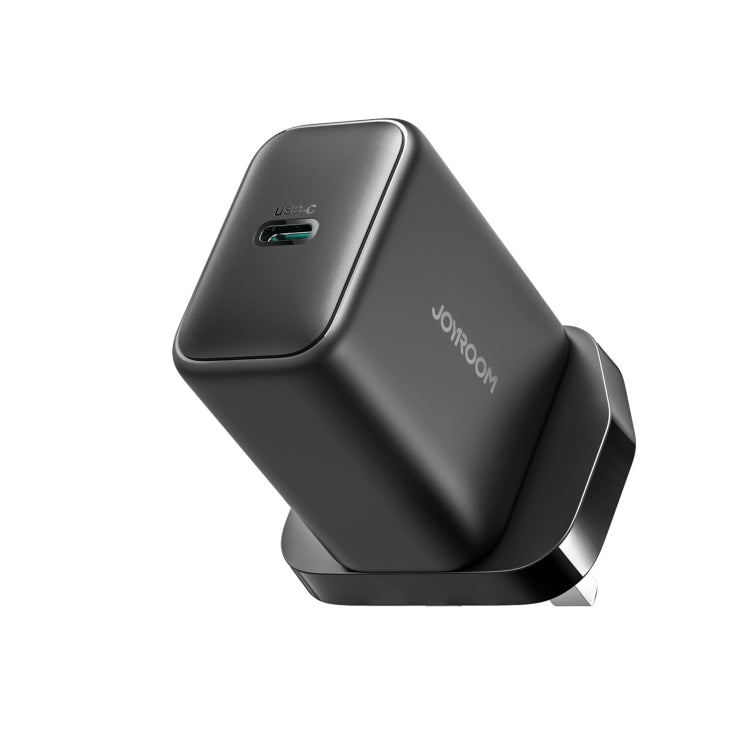 شاحن جويرووم GaN بمنفذ يو اس بي سي وبقدرة شحن 45 واط - اسود | JOYROOM JR-TCG13 45W GaN USB-C Port Super Fast Charger – Black