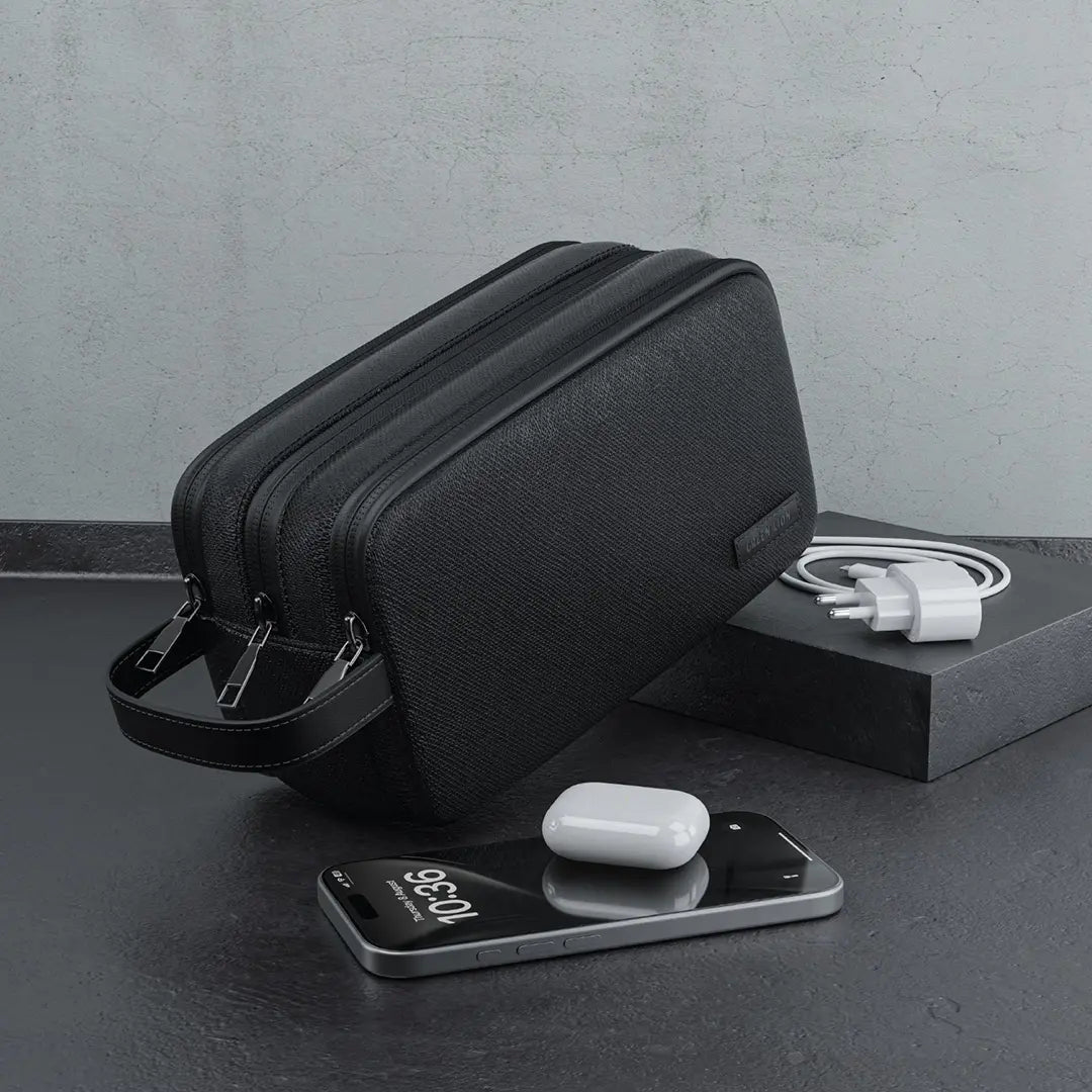 حقيبة كلاتش جرين لايون مونارك - اسود | Green Lion Monarch Clutch Bag - Black