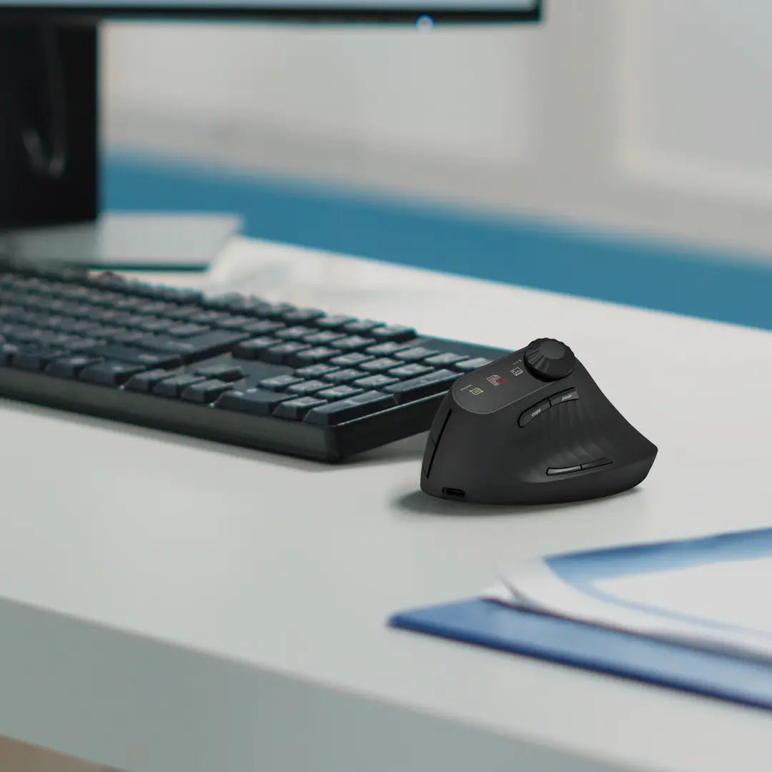 جرين لايون ماوس عمودي ذكي بشاشة OLED - اسود | Green Lion Smart OLED Vertical Mouse - Black