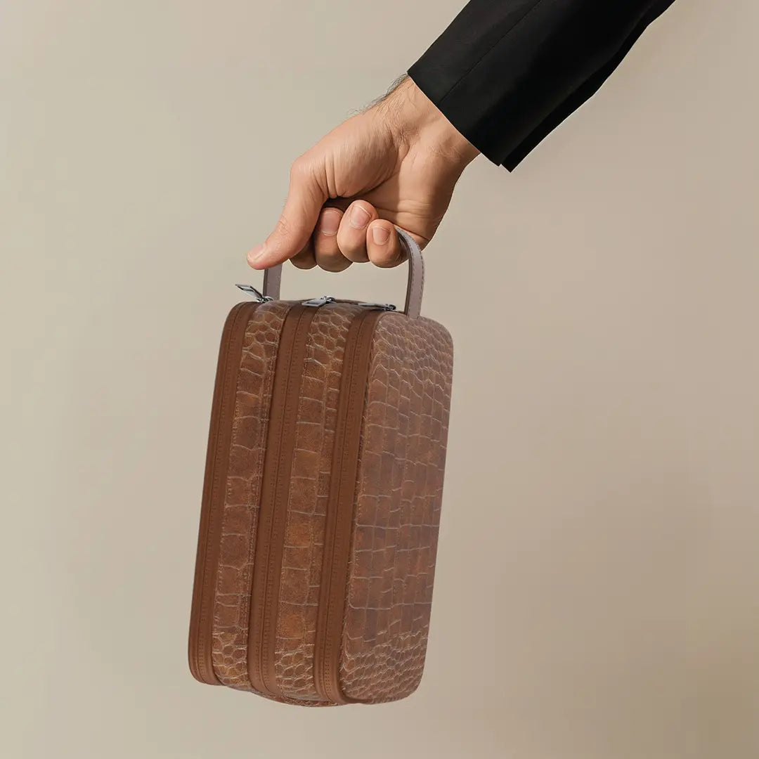 جرين لايون ستاليون حقيبة كلاتش | Green Lion Stallion Clutch Bag