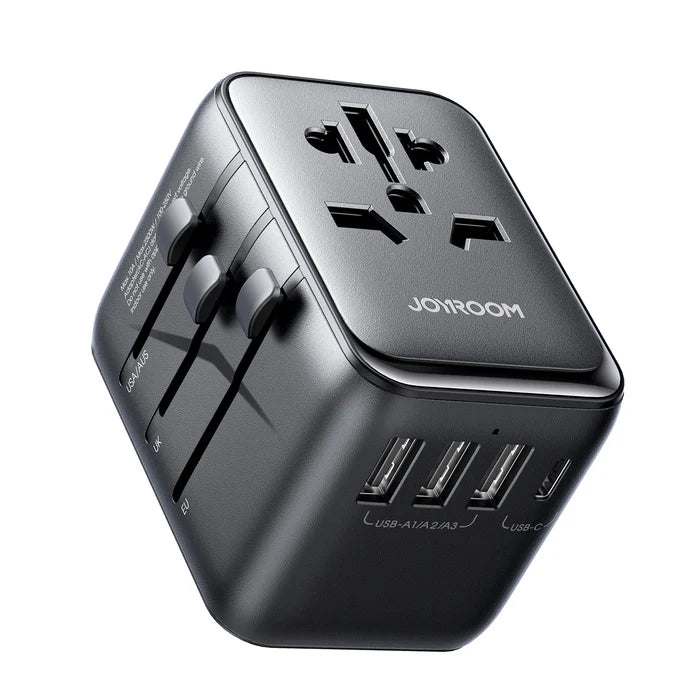 محول سفر عالمي جويرووم JR-TCW01 بقدرة شحن 17 واط - اسود | JOYROOM JR-TCW01 17W Universal Travel Adapter – Black