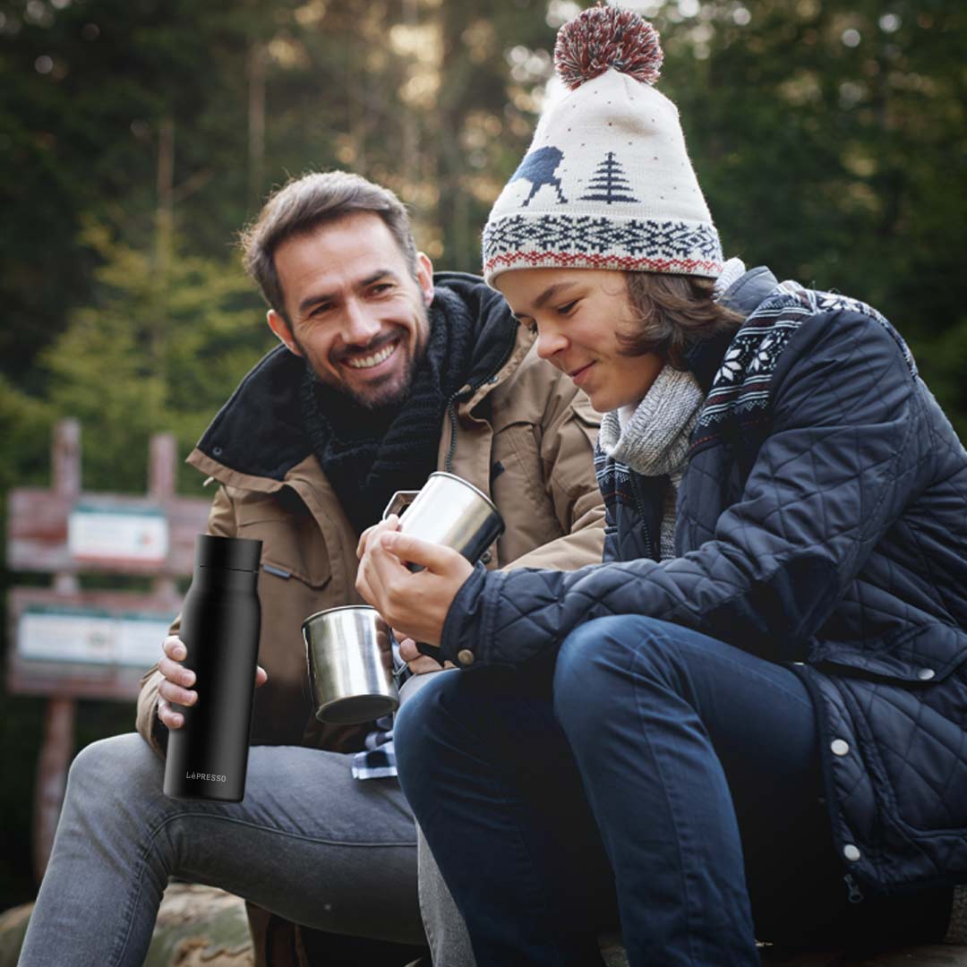 زجاجة ترطيب ذكي معزولة من ليبريسو - اسود | LePresso Smart Hydration Vacuum Bottle -Black