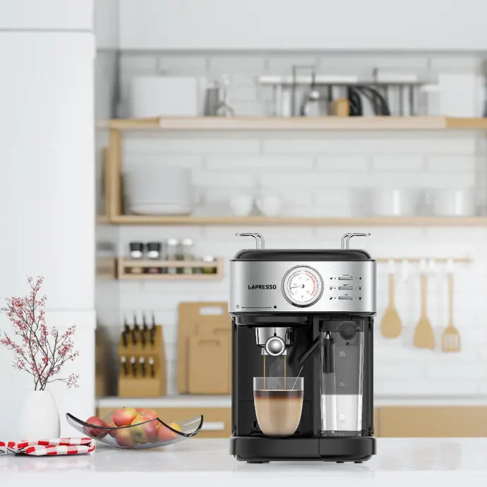 ماكينة تحضير القهوة من ليبريسو بضغط 20 بار مع فلتر كبسولات - اسود | LePresso Coffee Machine 20 Bar Powerful Pressure Pump With Capsule Filter - Black