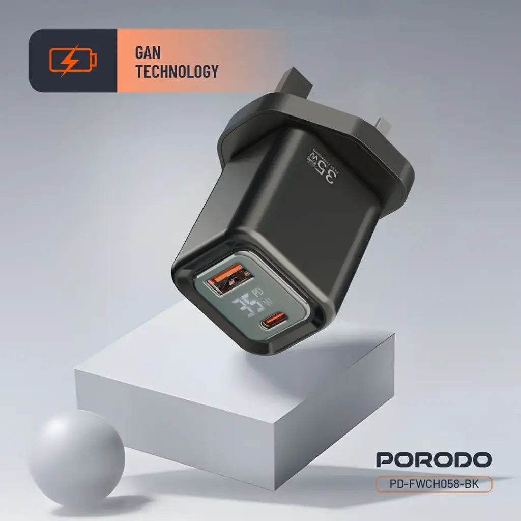 شاحن بورودو GaN سريع بقدرة 35 واط مع شاشة رقمية وكيبل تايب سي شفاف بطول 1.2 متر | Porodo PD 35W GaN Fast Charger with Display Screen, With Transparent Type-C Cable 1.2M