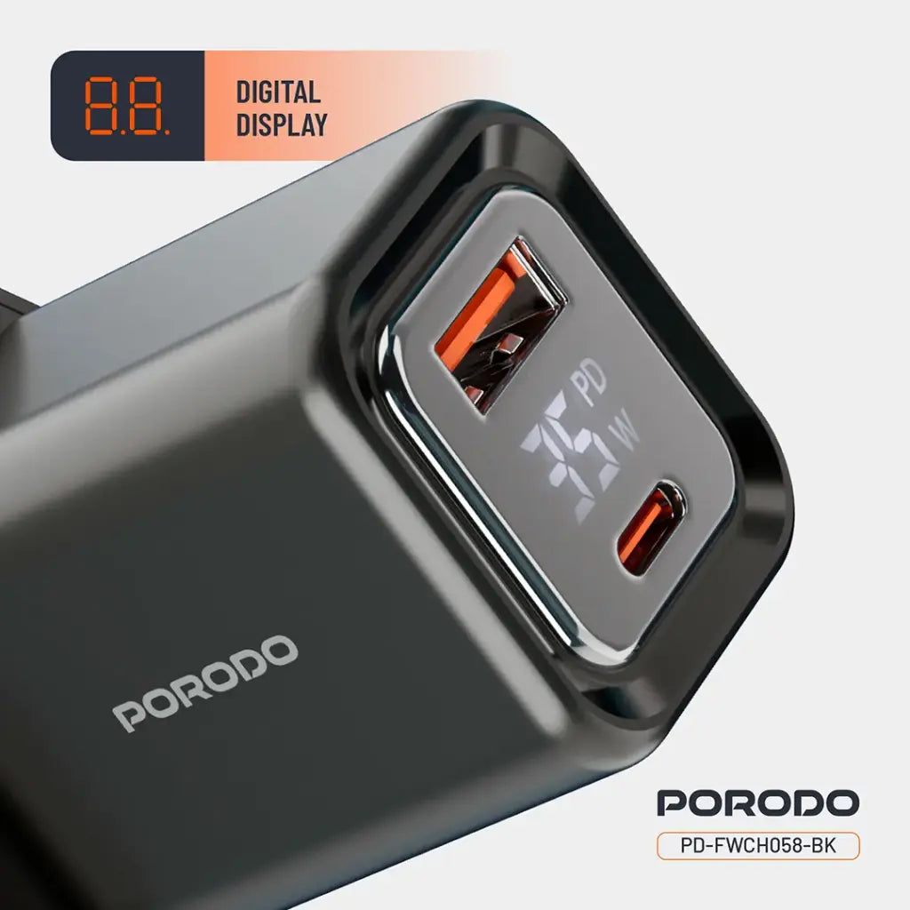 شاحن بورودو GaN بقدرة 35 واط مع شاشة عرض وكيبل لايتننغ بطول 1.2 متر - اسود | Porodo PD35W GaN Display Screen USB-C + USB-A Fast Charger UK Plug with Lightning Cable - Black