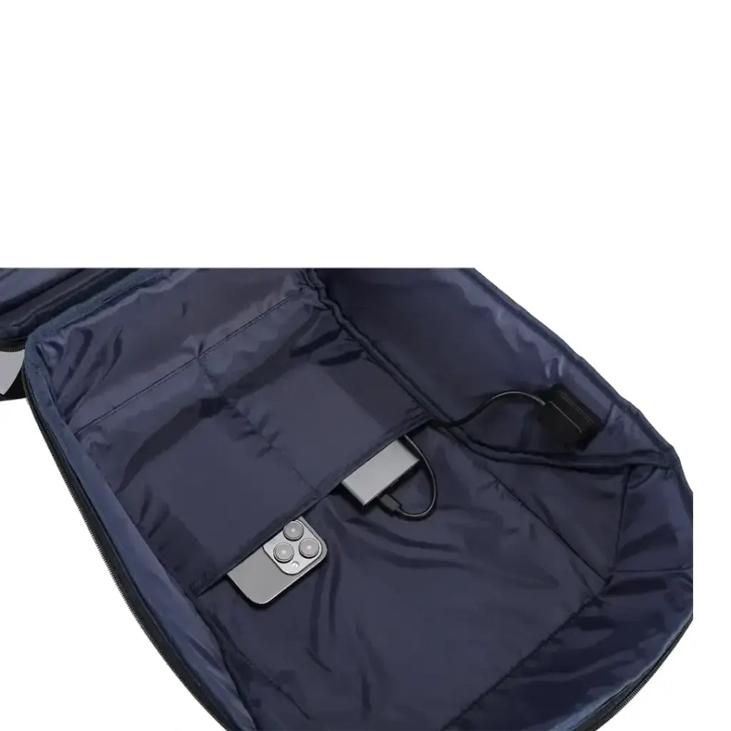 حقيبة ظهر مقاومة للماء مع منفذ يو اس بي سي من بورودو لايف ستايل - اسود | Porodo Lifestyle Water-Resistant PU Backpack with USB-C Port – Black