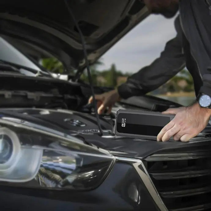 شاحن طوارئ وبنك طاقة باورولوجي بسعة 16000 مللي امبير مع خاصية تشغيل السيارة لمحركات حتى 6 لتر | Powerology Jumpstart Powerbank 16000mAh PD 18W QC3.0 1200A 6L - Black