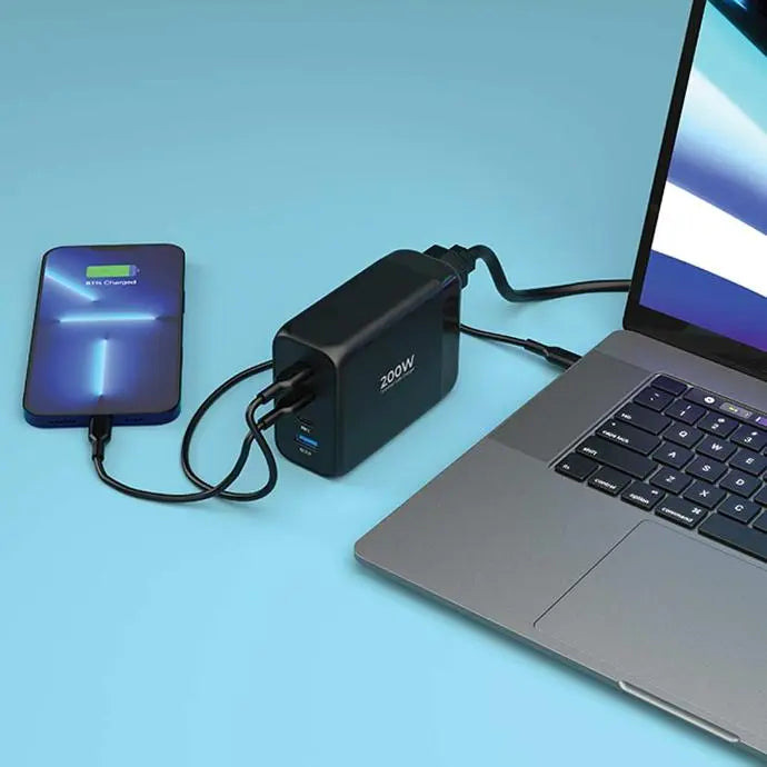 شاحن مكتبي باورولوجي 200 واط GaN سمارت تيرمنال, مع 3 منافذ PD ومنفذ QC - اسود | Powerology 200W GaN Smart Terminal, 3 PD Ports + 1 Q.C Port - Black.