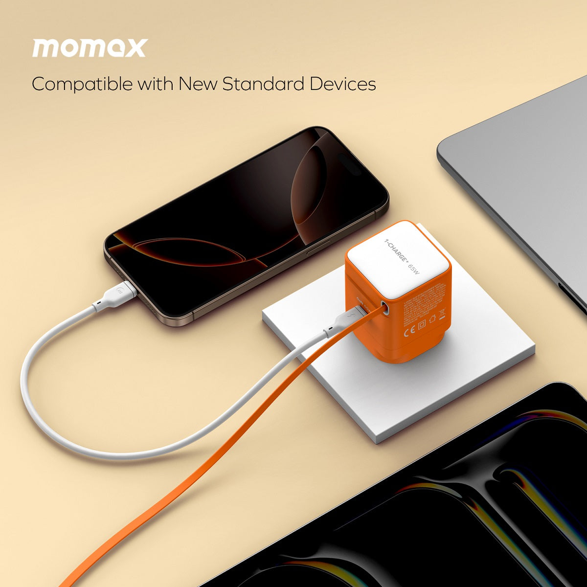 Momax CHARGE & Port GaN 65W Fast Charger with Retractable USB-C Cable - شاحن موماكس جارج & بورت بقدرة 65 واط – شاحن سريع بكابل USB-C مدمج قابل للسحب ومنفذ إضافي