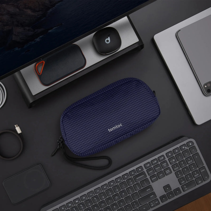 حقيبة تنظيم اكسسوارات الكترونية توم توك لايت T12 بسعة 1.8 لتر | Tomtoc Light-T12 Electronic Accessory Pouch 1.8L