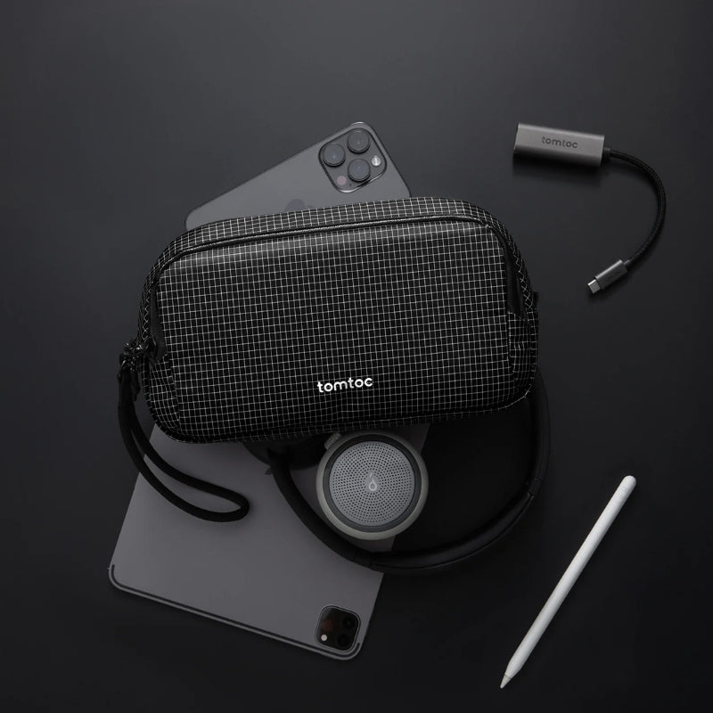 حقيبة تنظيم اكسسوارات الكترونية توم توك لايت T12 بسعة 1.8 لتر | Tomtoc Light-T12 Electronic Accessory Pouch 1.8L