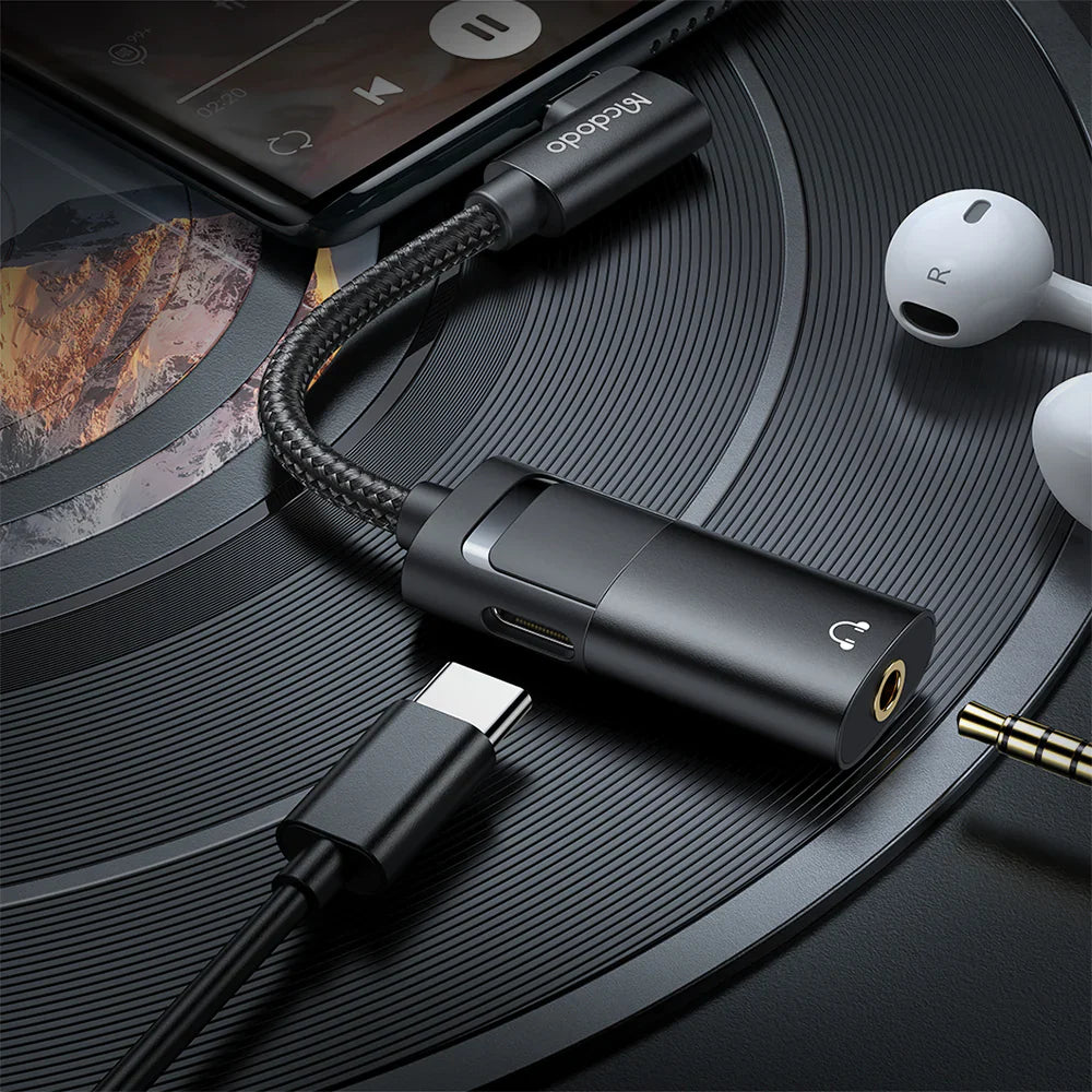 كابل ماكدودو 27 وات يو اس بي من التايب سي إلى يو اس بي من التايب سي ومنفذ أوكس - Mcdodo Cable 27W PD USB Type C to USB Type C & AUX Port