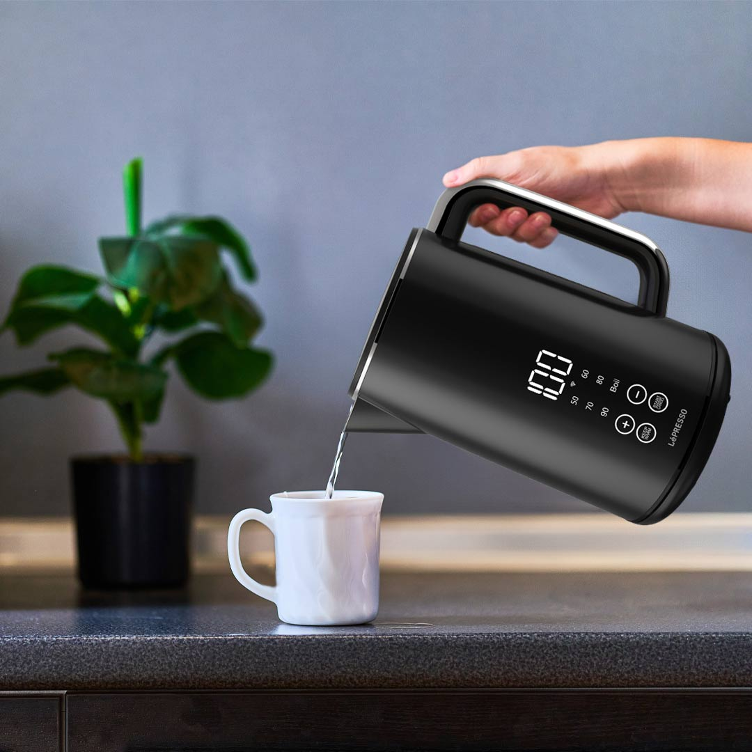 غلاية ليبريسو الذكية بسعة 1.7 لتر بشاشة لمس وتحكم ذكي | LePresso 1.7L Smart Kettle with Touch & App Control