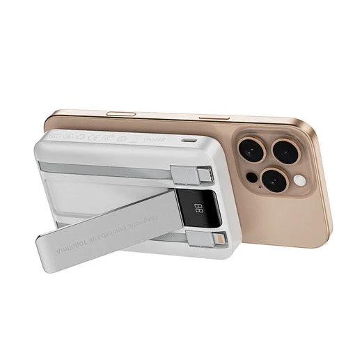 باور بانك ويوو بسعة 10000 مللي امبير مع شحن سريع 22.5 واط وكيبل لايتننغ وتايب سي مدمجين مع مسند | WiWU Duke Wi-P061 10000mAh Power Bank, 22.5W Fast Charging with Built-in Type-C & Lightning Cables and Stand.