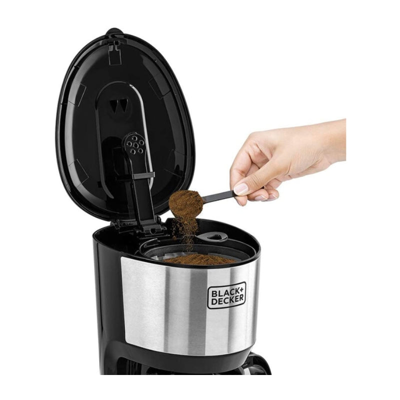 آلة صنع القهوة بلاك اند ديكر بقدرة 750 واط و سعة 1.25 لتر لتجربة قهوة مثالية - اسود و فضي | Black+Decker 750W 10-Cup Drip Coffee Maker 1.25L - Black & Silver