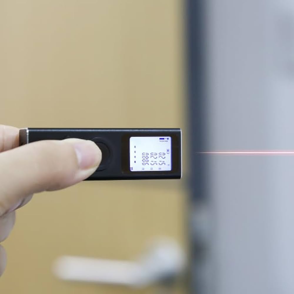 جهاز قياس ليزر باورولوجي صغير 30 متر بمنفذ يو اس بي سي وسعة بطارية 250mAh - اسود | Powerology 30M Mini Laser Rangefinder with Type-C Connector 250mAh - Black.