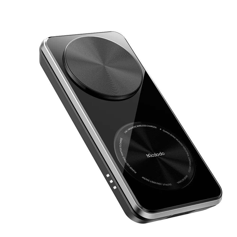 Mcdodo 3in1 Foldable Magnetic Wireless Charger and Stand - شاحن وحامل لاسلكي مغناطيسي قابل للطي 3 في 1 من ماكدودو