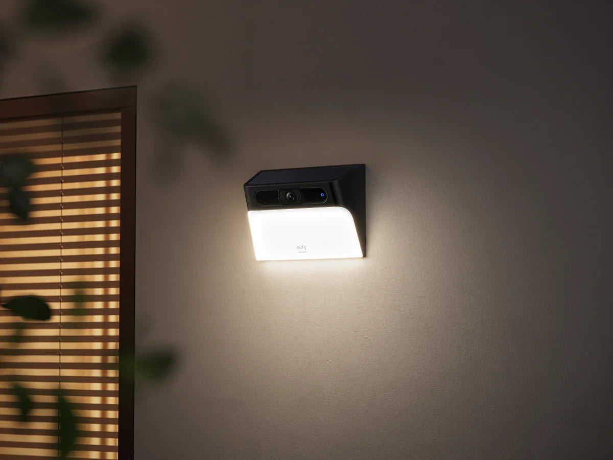 Anker Eufycam S120 Solar Wall Light Cam, 2K Security Camera with Motion Sensor | كاميرا مراقبة خارجية مع ضوء جداري من انكر يوفي S120, دقة 2K, كشف ذكي للحركة