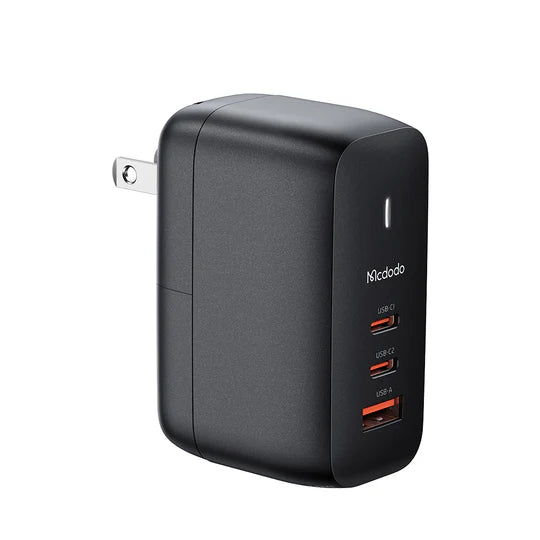 MCDODO Mecha Series GaN 65W Dual Type-C & USB Mini Size Wall Charger Set -  مجموعة شاحن حائط صغير الحجم (قابس الاتحاد الأوروبي/المملكة المتحدة/الولايات المتحدة) بقدرة 65واط من مكدودو