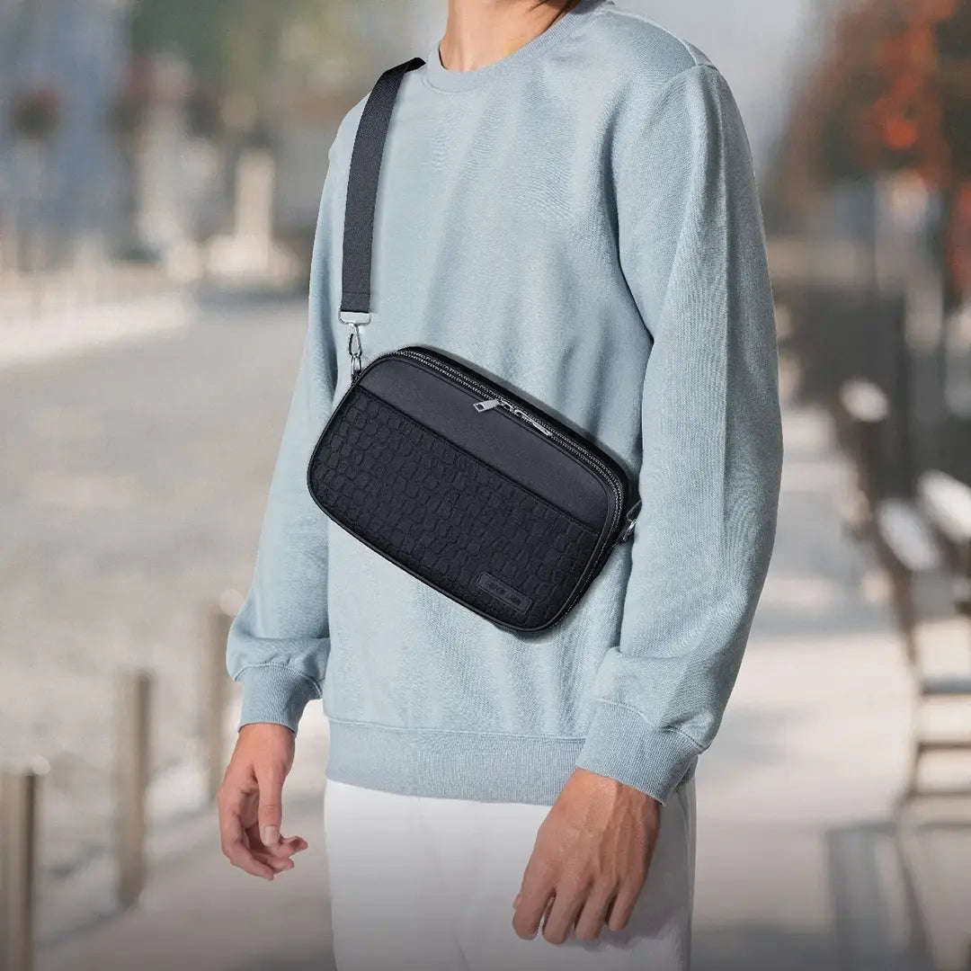 حقيبة جرين لايون آيرو حول الجسم مقاومة للماء - اسود | Green Lion Airo Crossbody Bag - Black