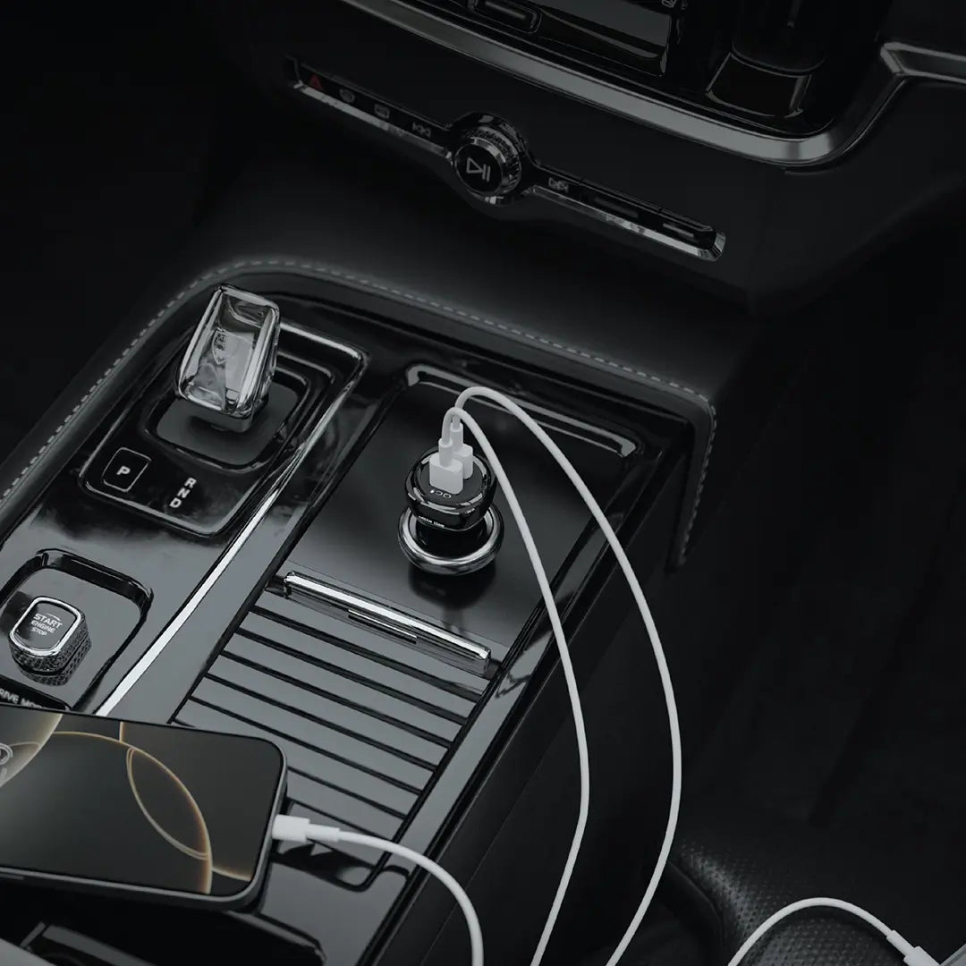 Green Lion Dual Port Car Charger 40W (with C to C / C to L Cable) - شاحن سيارة جرين ليون 40 واط مزدوج