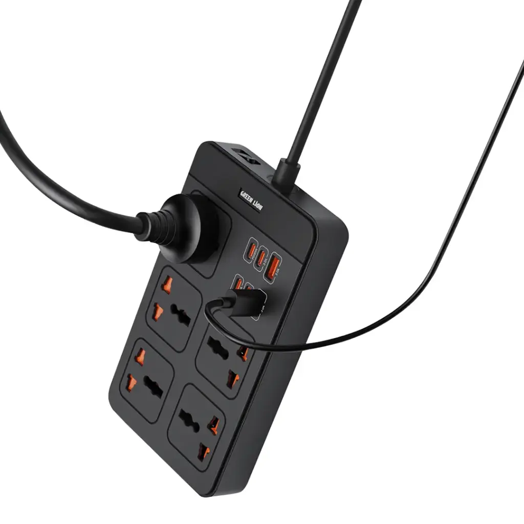 وصلة كهربائية جرين لايون GS 500 بقدرة 2500 واط مع شحن سريع بقدرة 20 واط - اسود | Green Lion GS 500 Power Socket PD20W - Black