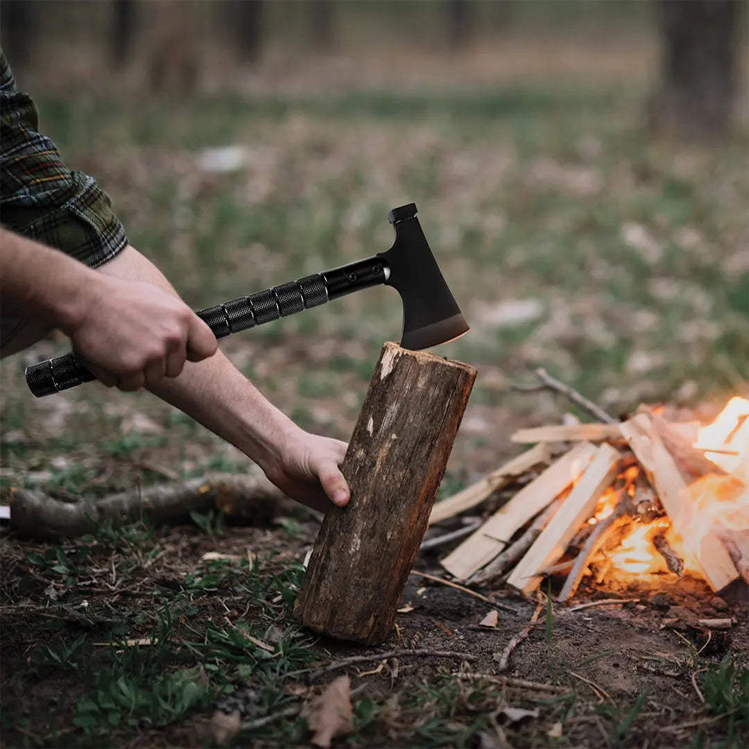 فأس متعدد الاستخدامات من جرين لايون - اسود | Green Lion Multi-Tool Axe - Black