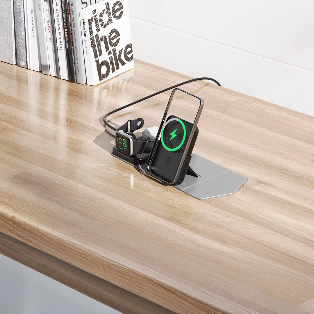 باور بانك جرين لايون تريو جارج برو بسعة 5000 مللي امبير وبقدرة شحن 20 واط - رمادي | Green Lion Trio Charge Pro 5000mAh Power Bank PD 20W - Gray