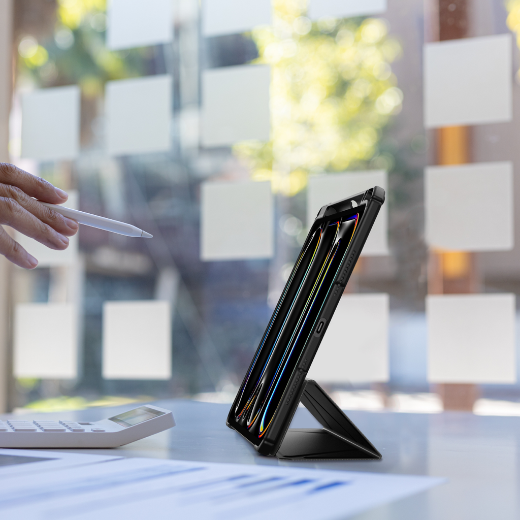 كفر اميزنك ثنك تايتان برو للايباد برو 11 2024 m4 - اسود | AMAZINGTHING Titan Pro Case for iPad Pro 11" (M4) 2024 – Black