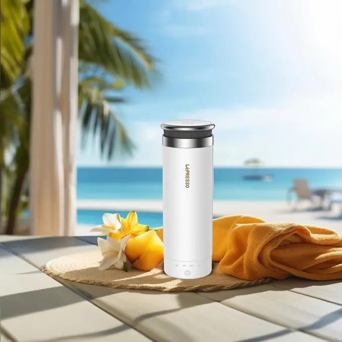 LePresso 300ml Portable Car Kettle 12V, 96W, Temp Control - غلاية Lليبريسو محمولة 300 مل بفتحة سيارة وتحكم حراري