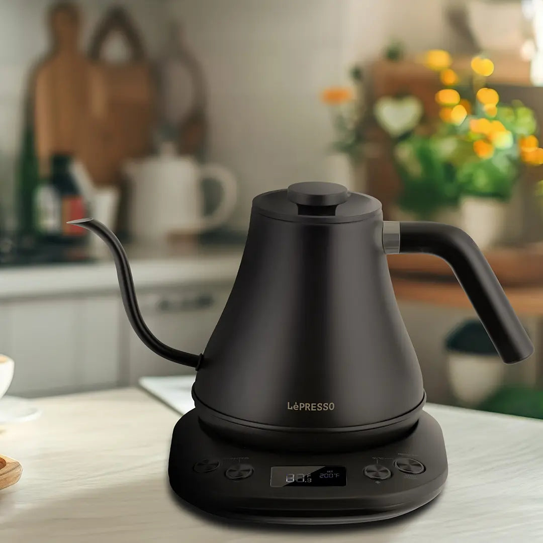LePresso 800ml Gooseneck Electric Kettle with Temp Control - غلاية ليبريسو الكهربائية 800 مل بتحكم حراري وشاشة رقمية