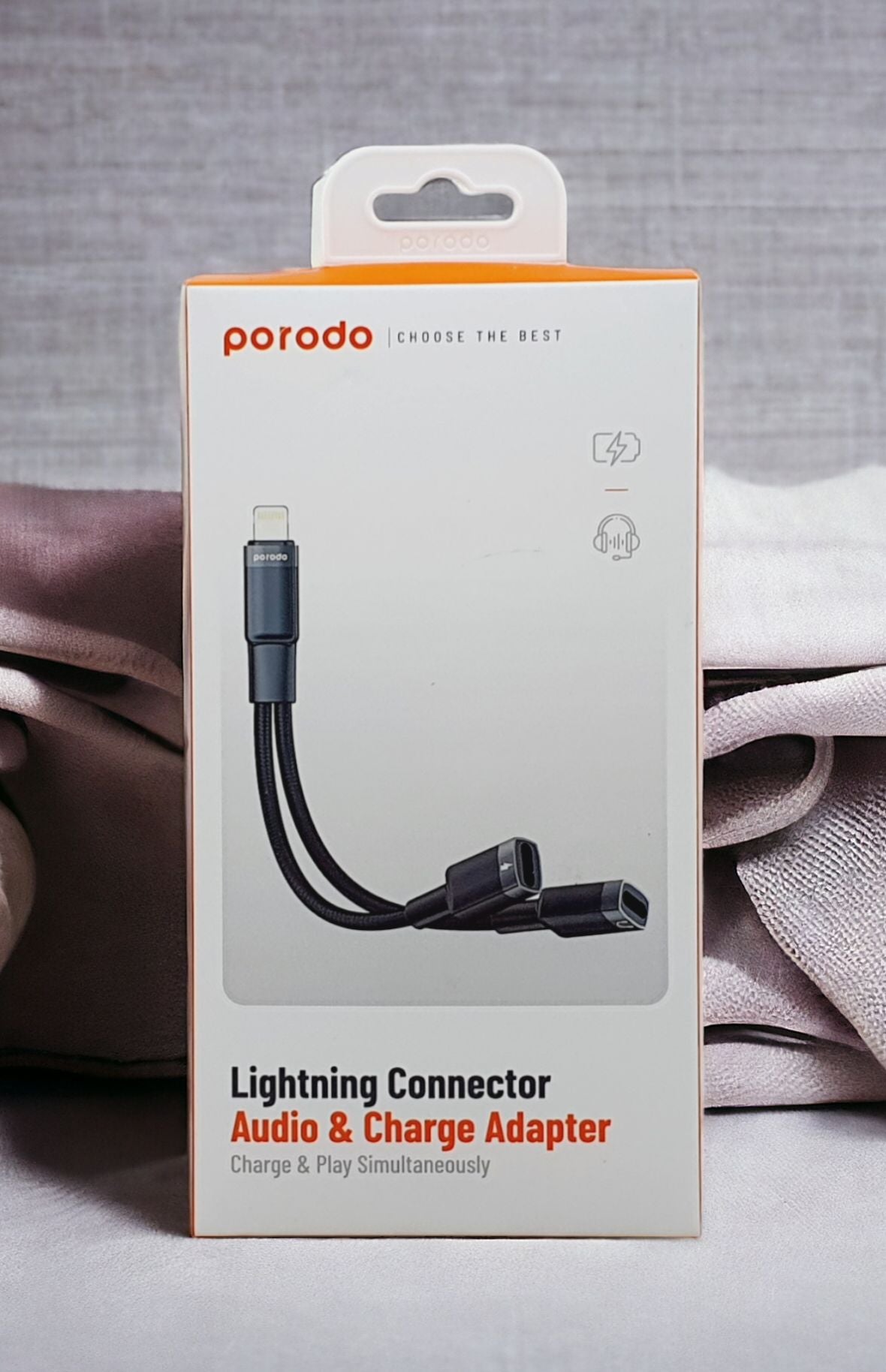 محول بورودو 2 في 1 من لايتننغ الى عدد 2 لايتننغ للشحن وسماعات الرأس - اسود | Porodo 2in1 Lightning to Dual Lightning Jack Headphone & Charging Adapter – Black