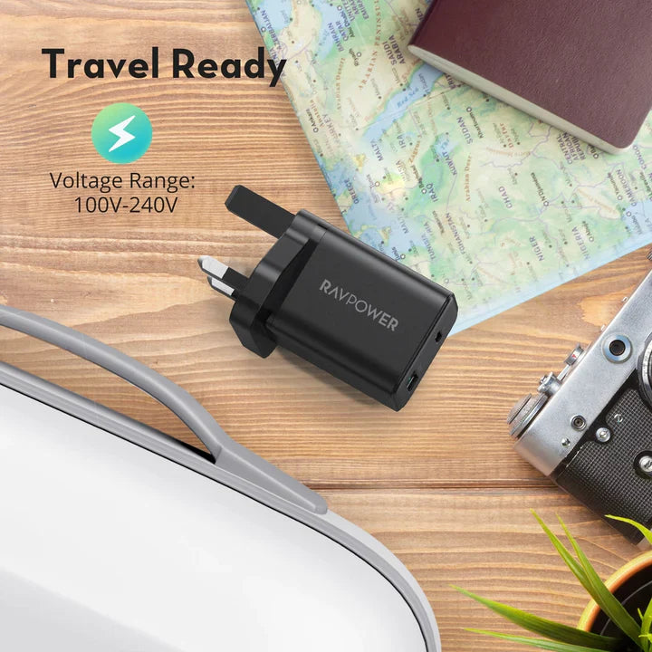 شاحن بقدرة 20واط مع منفذين مع كيبل تايب سي الى لايتننغ - RAVPower 20W Dual Port Charger with Type-C to Lightning Cable