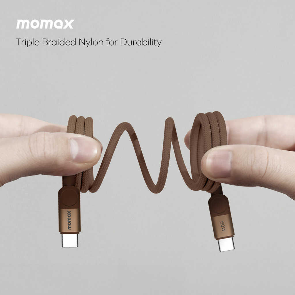 Momax Bundle Set: 30W USB‑C GaN Charger + 60W USB‑C Cable - مجموعة موماكس : شاحن يدعم شحن سريع 30 واط + كيبل USB‑C يدعم شحن سريع 60 واط