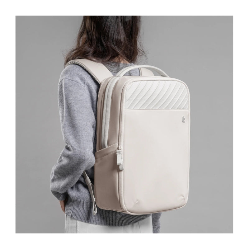 tomtoc Voyage-T50 Laptop Backpack 15.6 Inch/20L White - حقيبة ظهر لابتوب توم توك فويج T50 مقاس 15.6 إنش 20 لتر